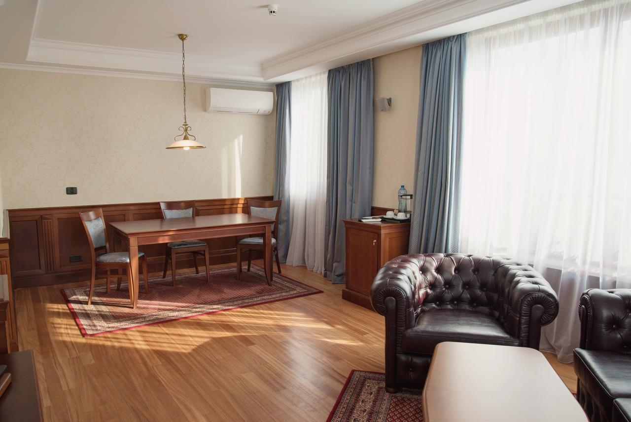 Marina Residence Boutique Hotel Varna Bagian luar foto