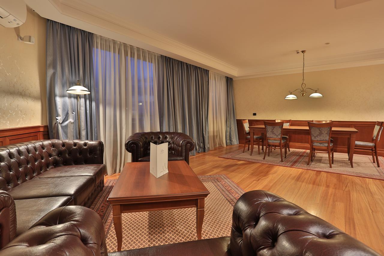 Marina Residence Boutique Hotel Varna Bagian luar foto